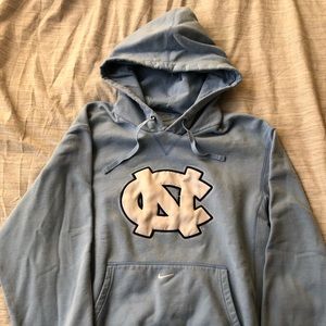 Nike North Carolina NCAA Hoodie Men’s Size M